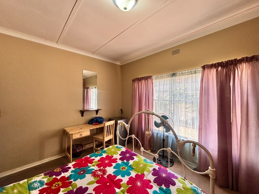 3 Bedroom Property for Sale in Flimieda North West